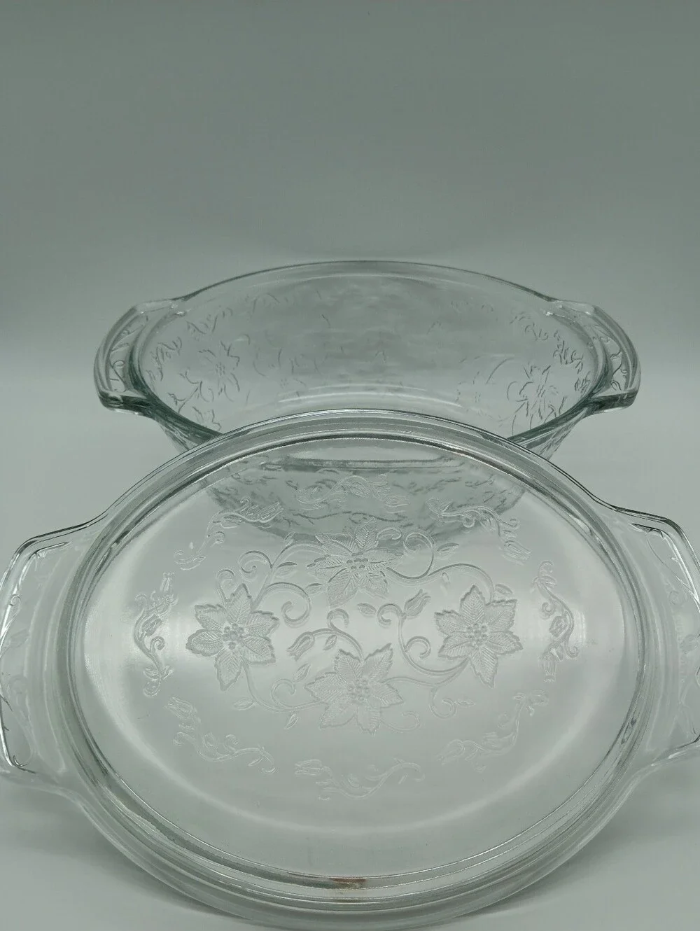 Princess House Fantasia 3-quart covered casserole dish 